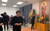 [ẢNH] Xúc động hình các nghệ sĩ Việt trong tang lễ nghệ sĩ hài Anh Vũ tại Mỹ